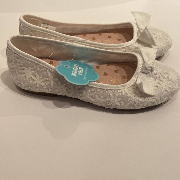 White sparkly toddler girls size 13 dress shoes nwt bow flowers - Picture 6 of 12